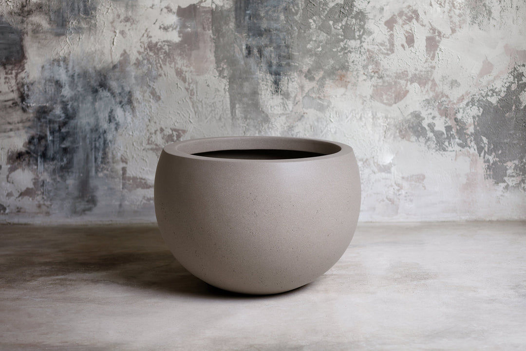 Tau Cratera Series Fiberglass Planter: 24" x 24" x 15.7"