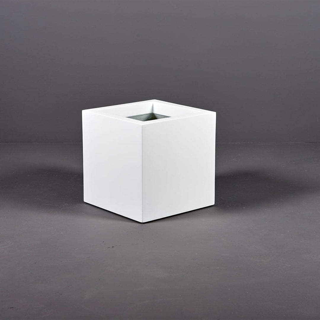 Montroy Cube Planter