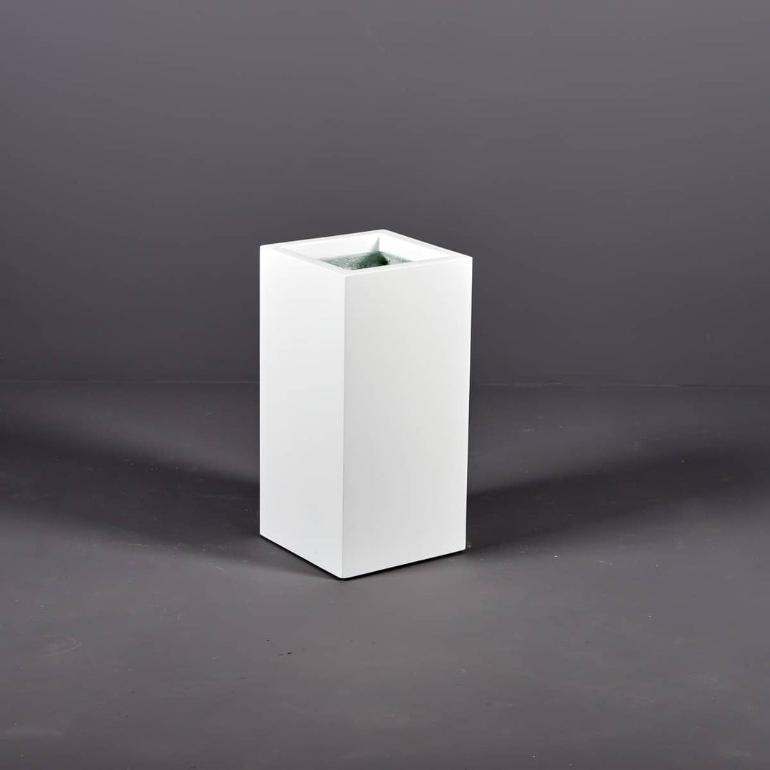 Antwerp Corner Planter