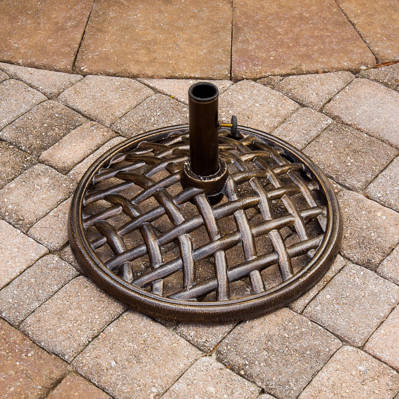 Hanover/UMBRELLABASE Umbrella Base for Traditions and Monaco Umbrella - Bronze
