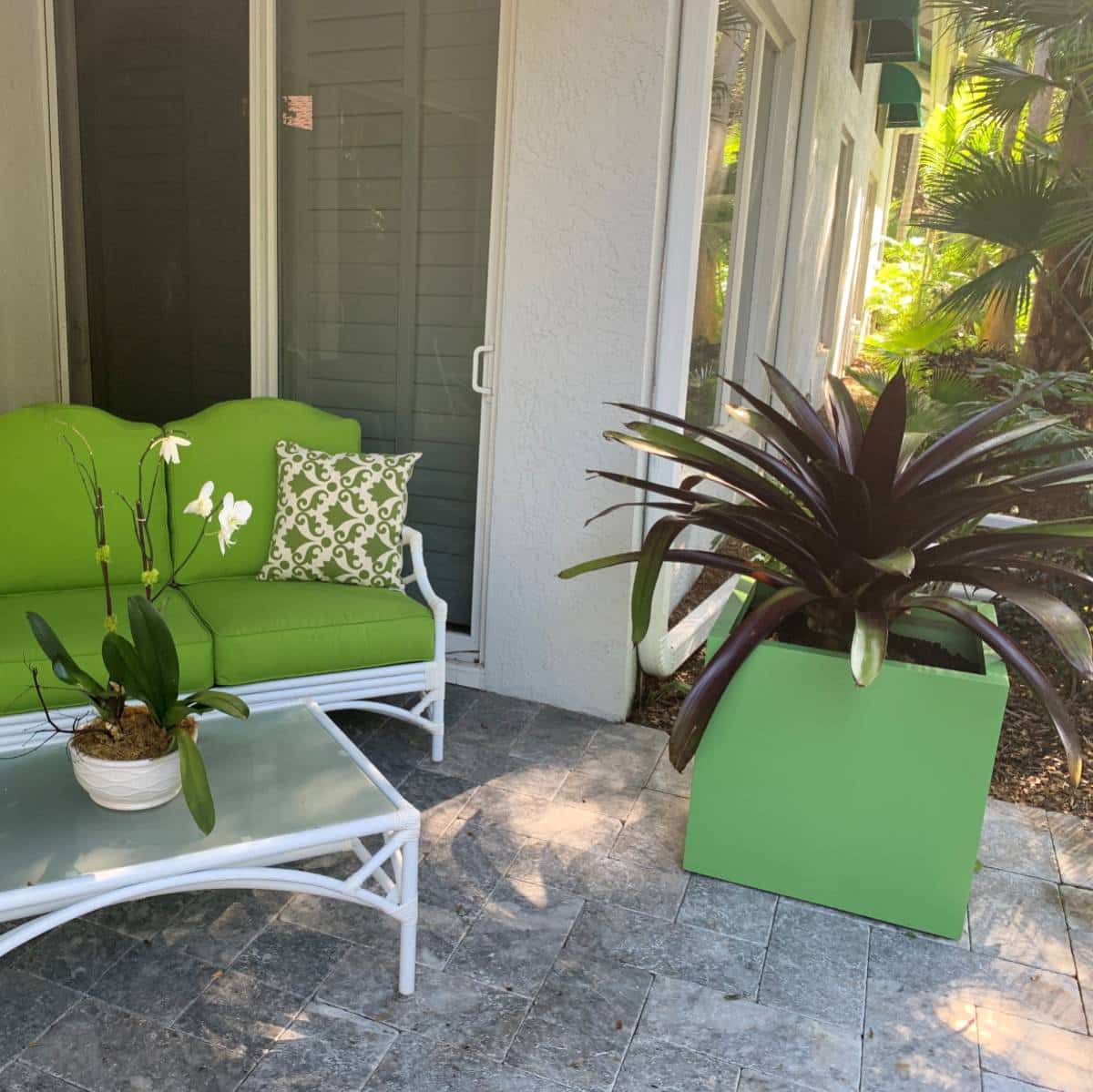Jay Scott's Torino Corner Planter